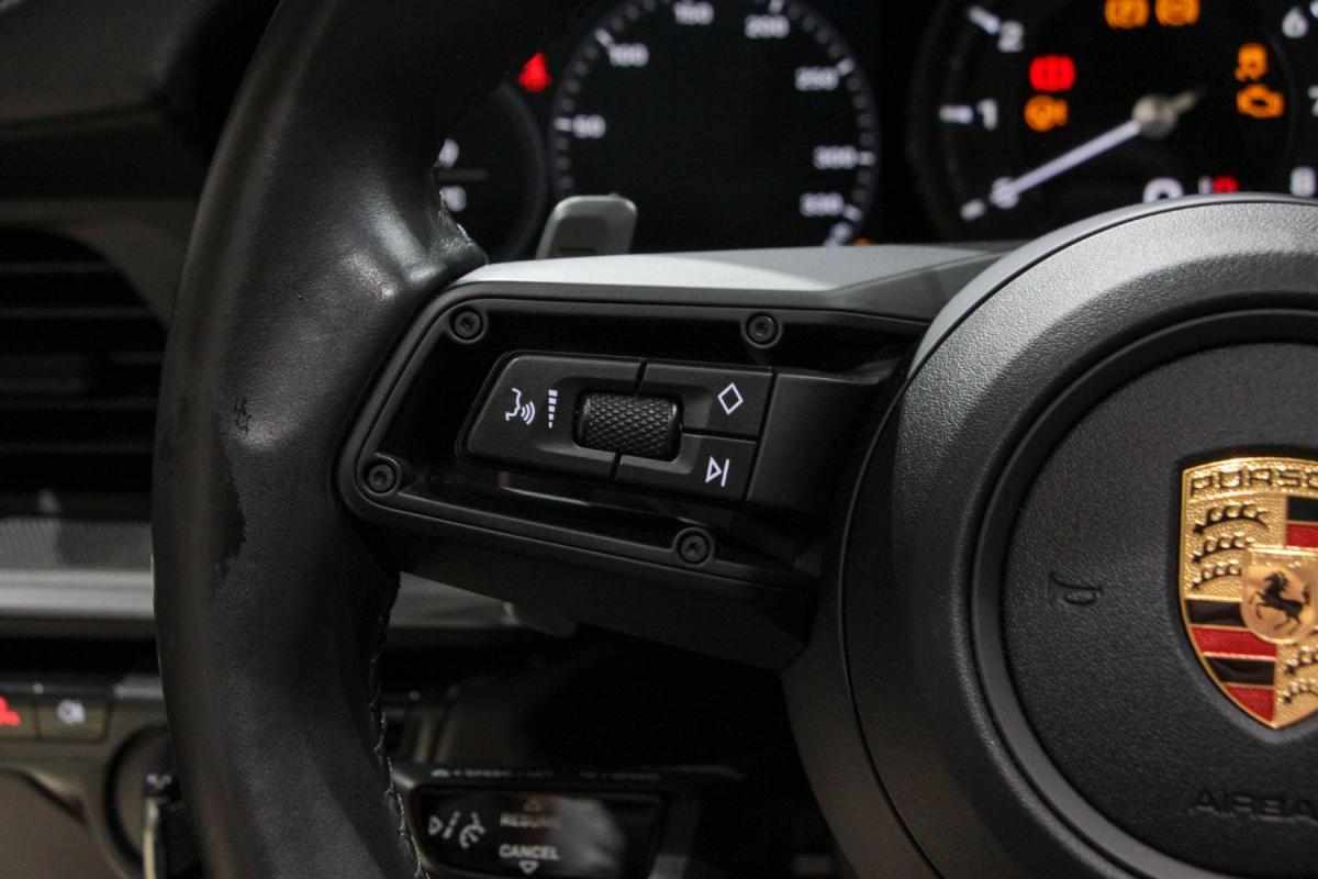 porsche-992-2020-gasolina-2981cc