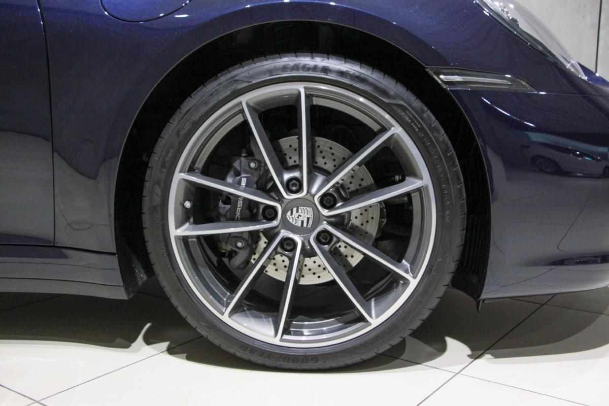 porsche-992-2020-gasolina-2981cc