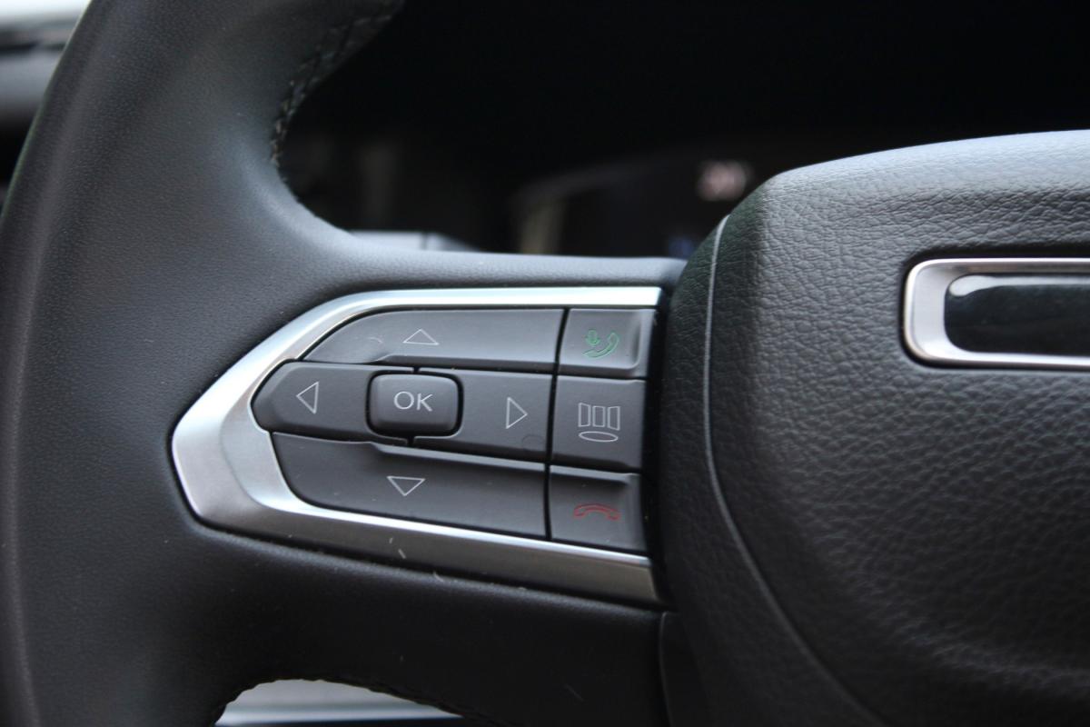 jeep-compass-2023-hibrido-a-gasolina-1332cc
