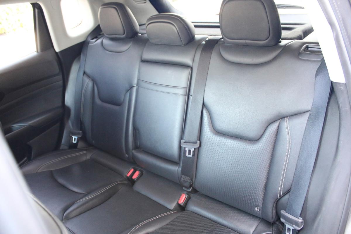 jeep-compass-2023-hibrido-a-gasolina-1332cc