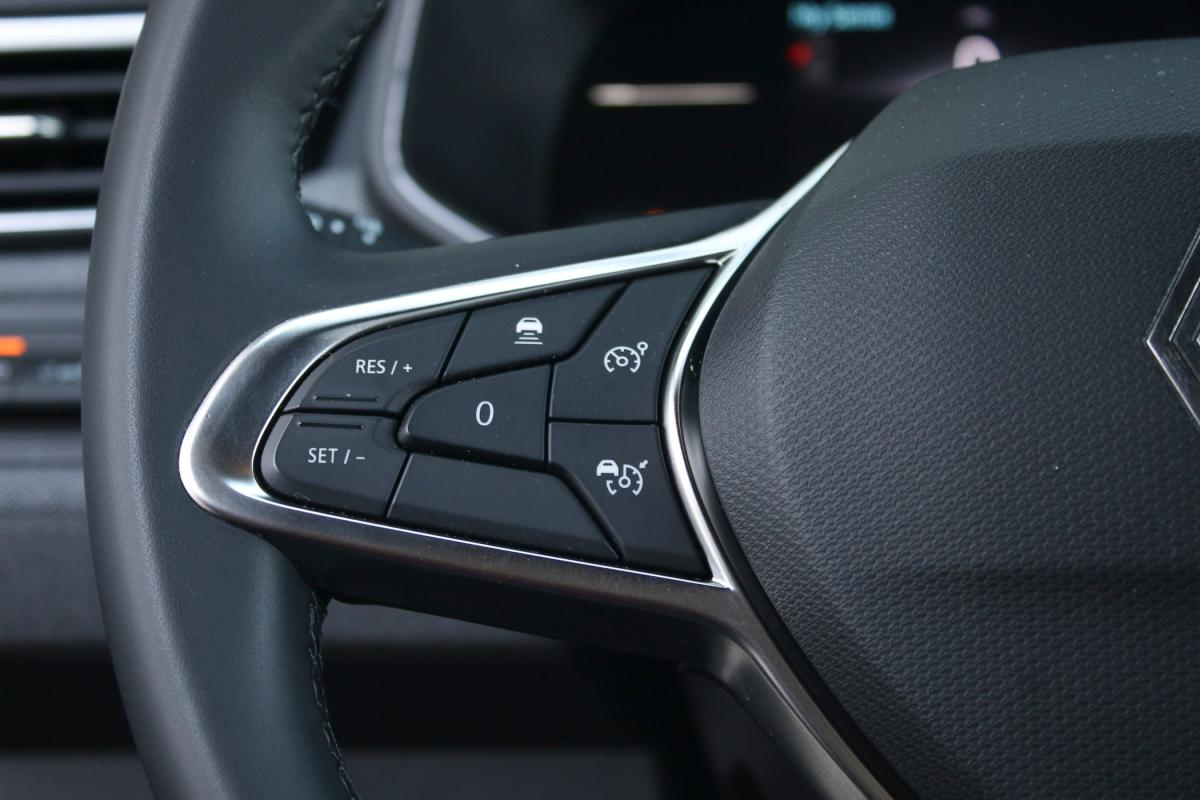 renault-clio-2025-gasolina-999cc