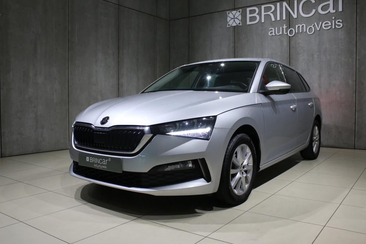 skoda-scala-2022-gasolina-999cc