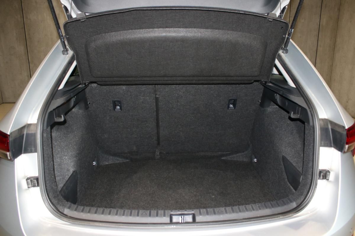 skoda-scala-2022-gasolina-999cc