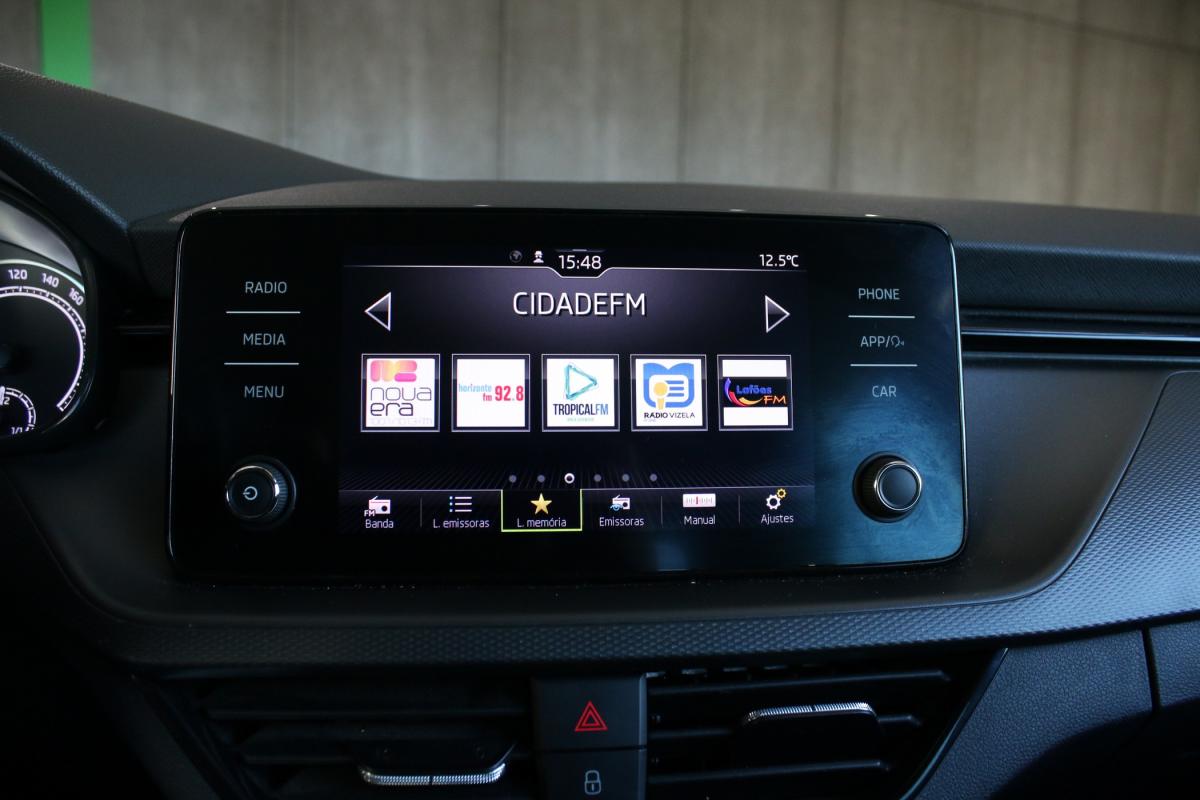 skoda-scala-2022-gasolina-999cc