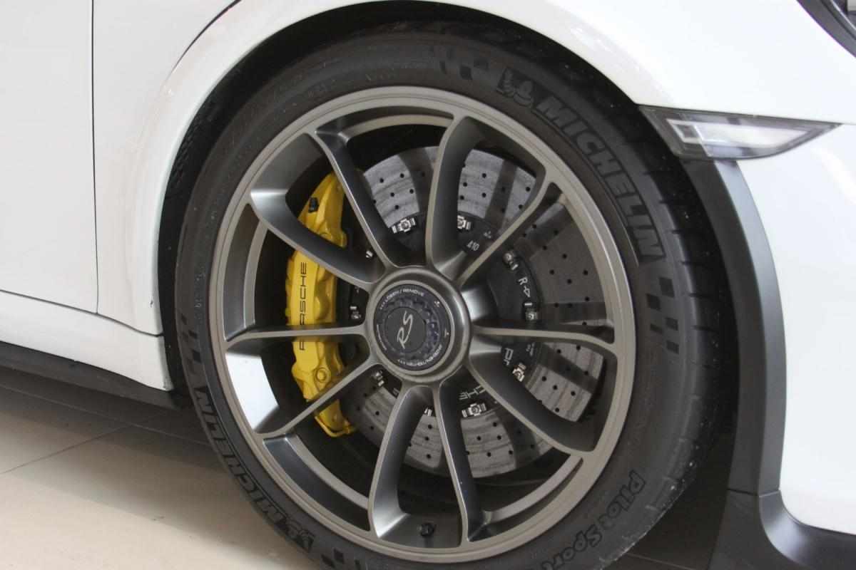 porsche-991-2016-gasolina-3996cc