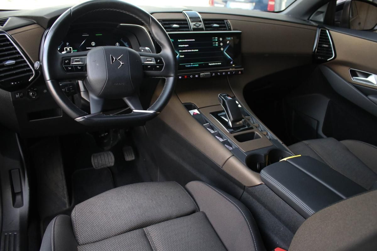 ds-ds-7-crossback-2022-hibrido-a-gasolina-1598cc