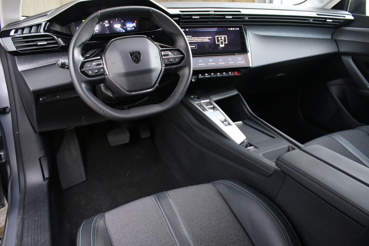 peugeot-308-sw-2023-gasolina-1199cc