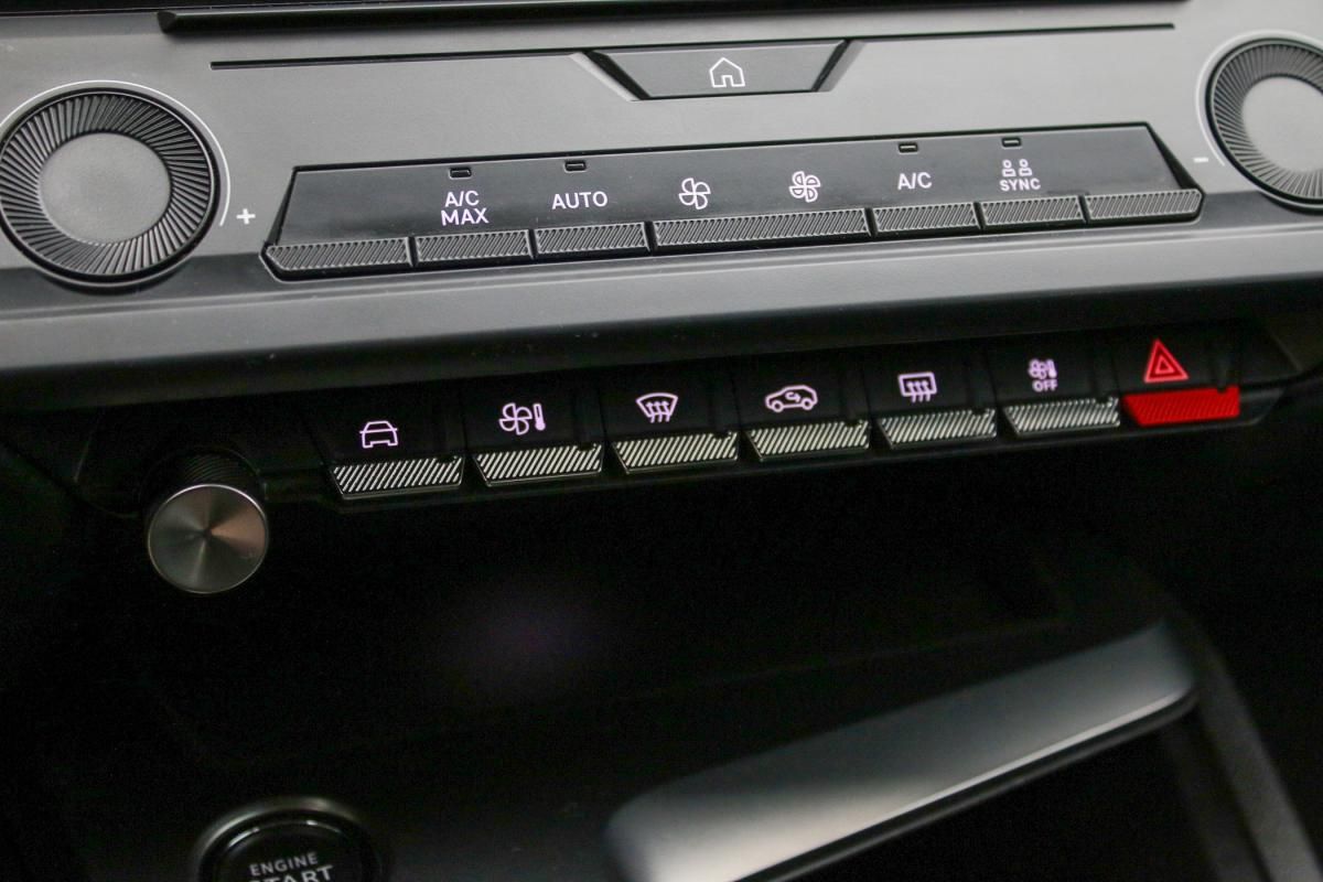 peugeot-308-2022-gasolina-1199cc