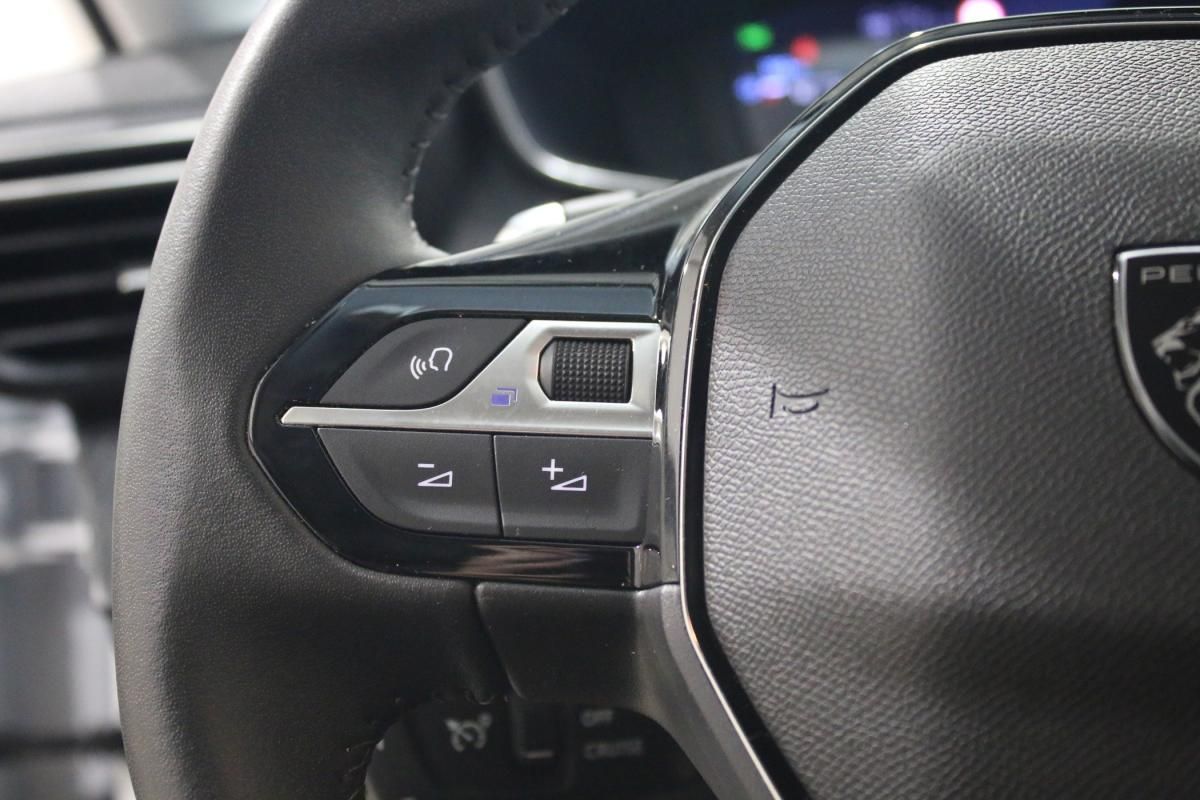 peugeot-208-2025-gasolina-1199cc