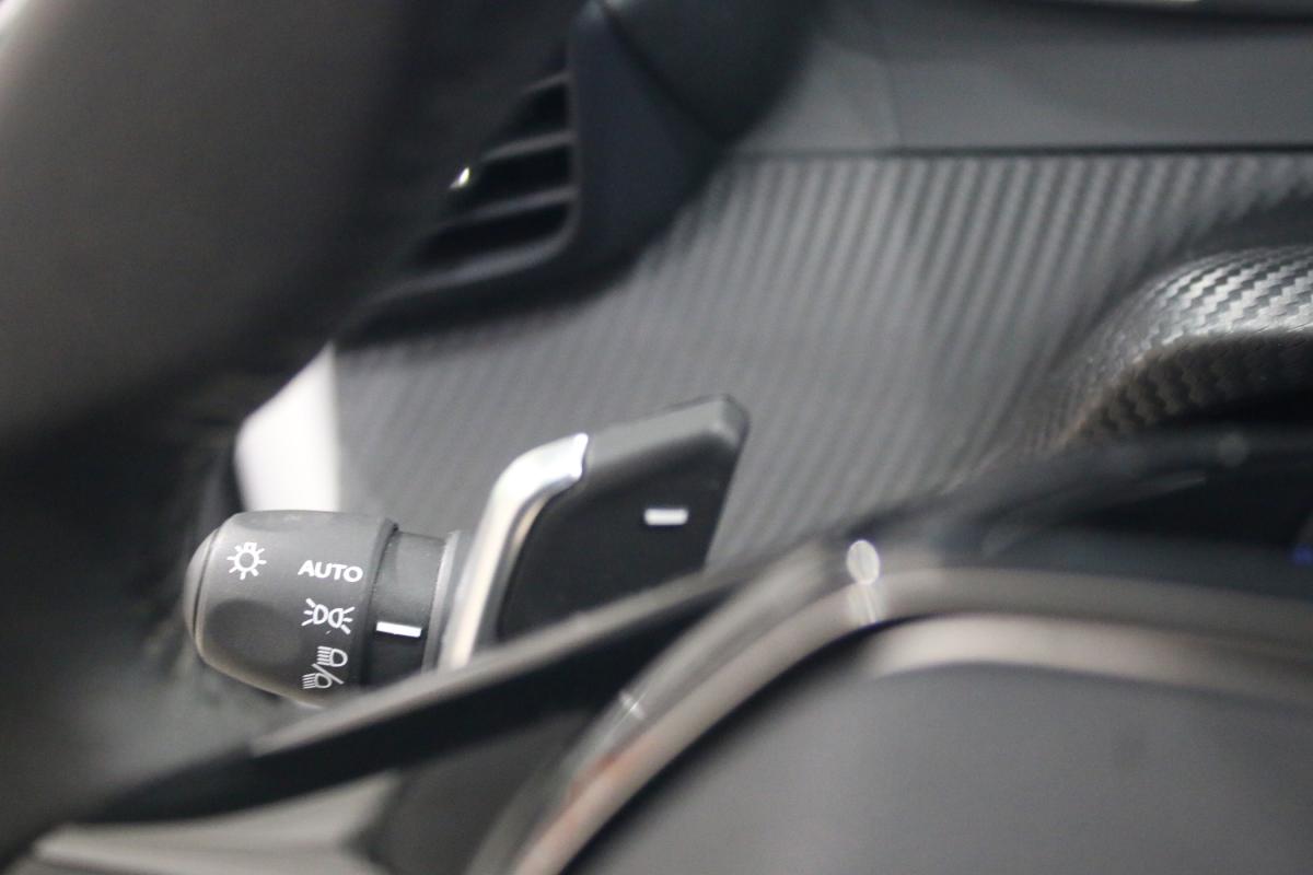 peugeot-208-2025-gasolina-1199cc