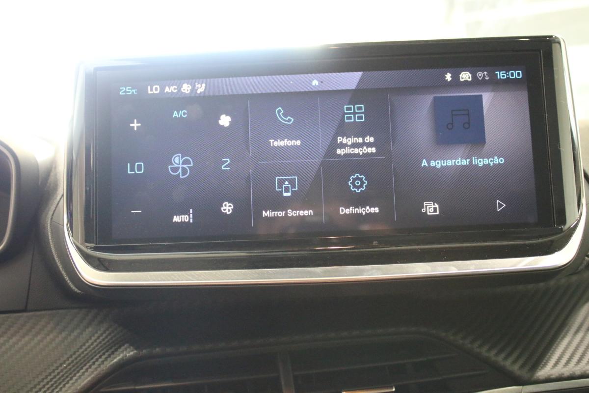 peugeot-208-2025-gasolina-1199cc