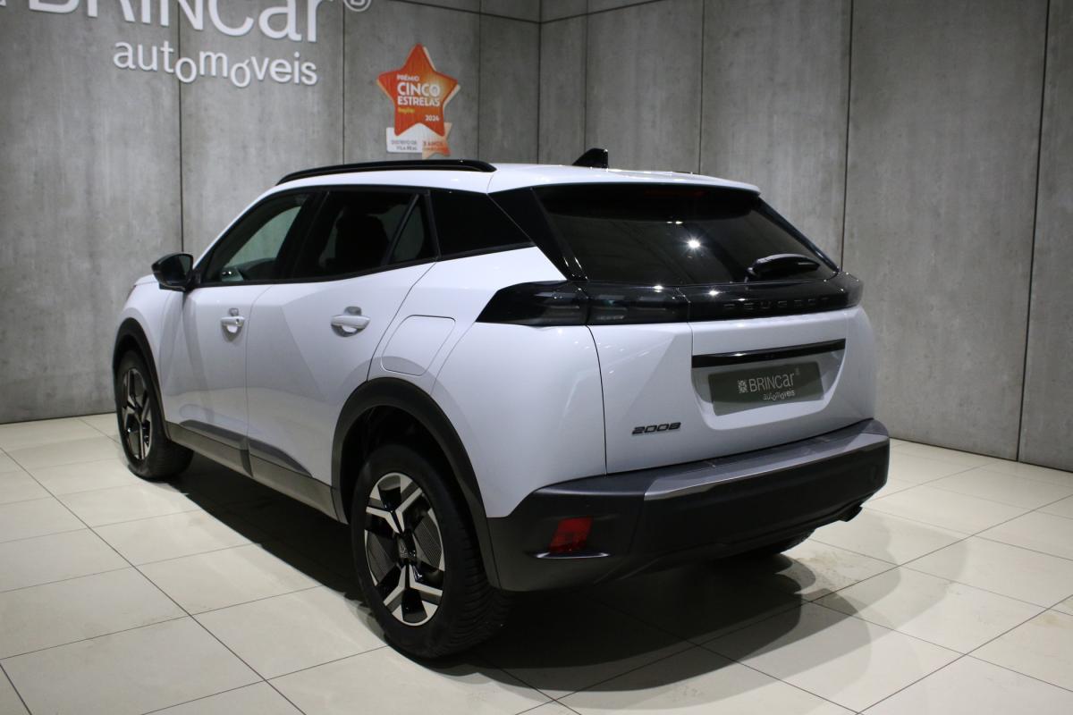 peugeot-2008-2024-gasolina-1199cc