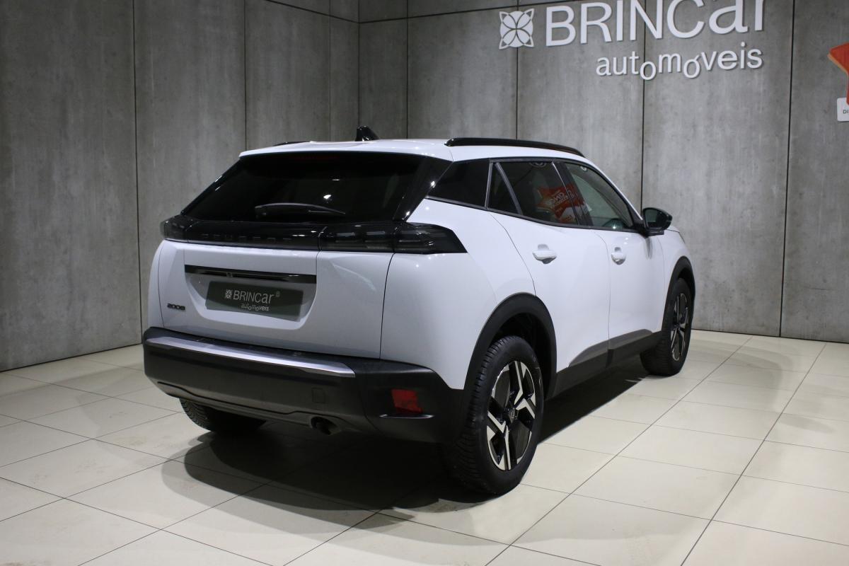 peugeot-2008-2024-gasolina-1199cc