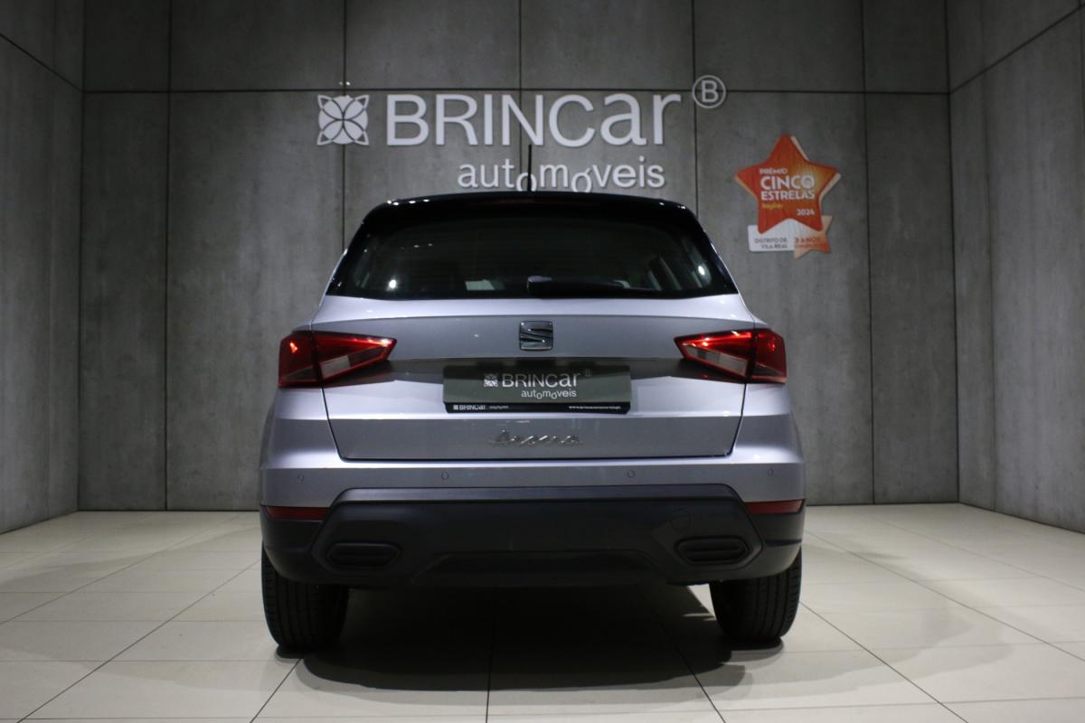 seat-arona-2023-gasolina-999cc