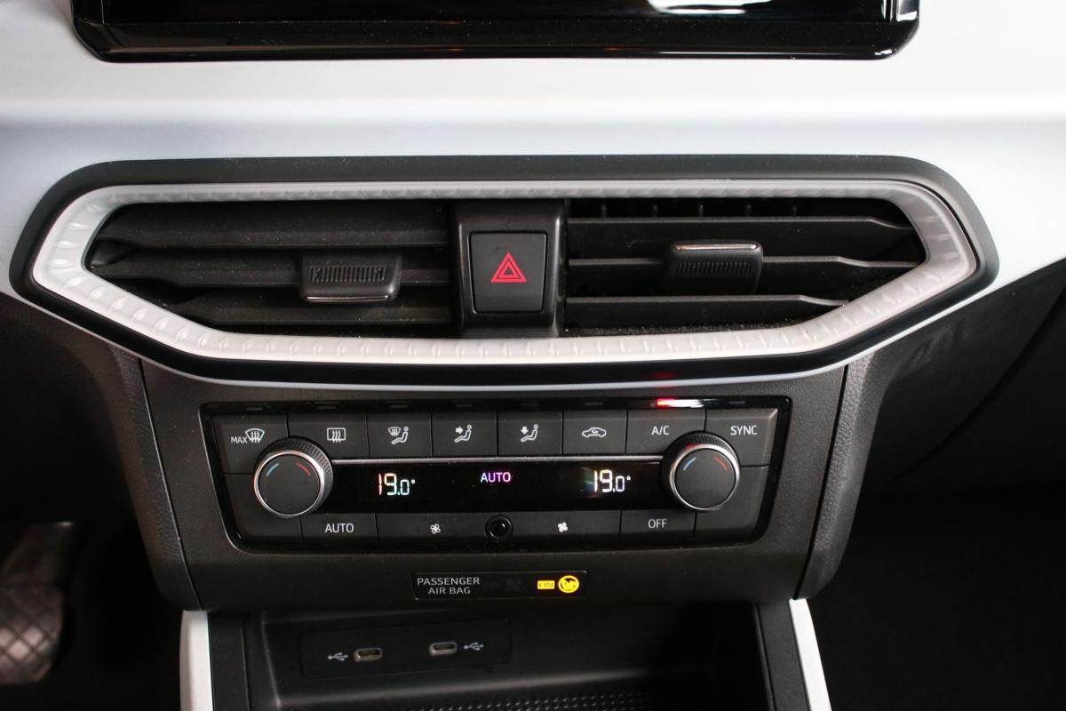 seat-arona-2023-gasolina-999cc