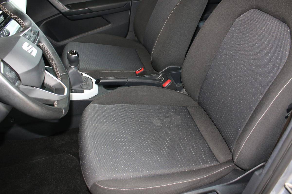 seat-arona-2023-gasolina-999cc