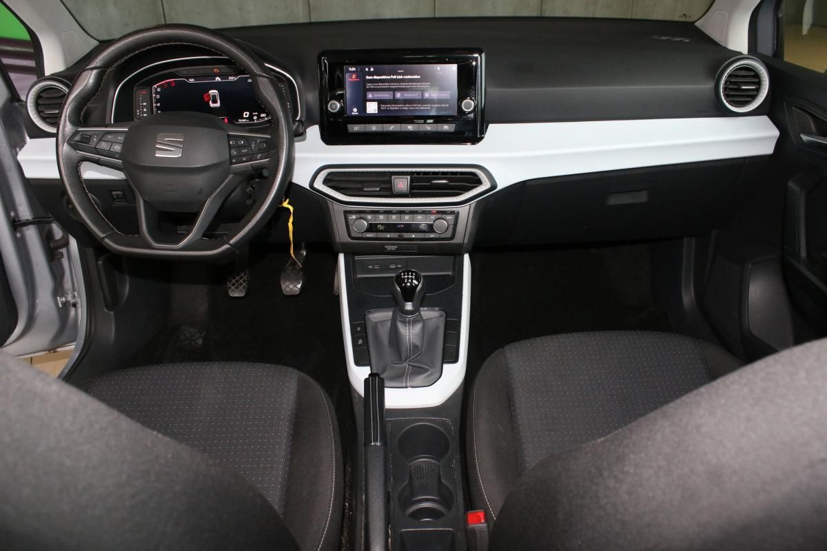 seat-arona-2023-gasolina-999cc