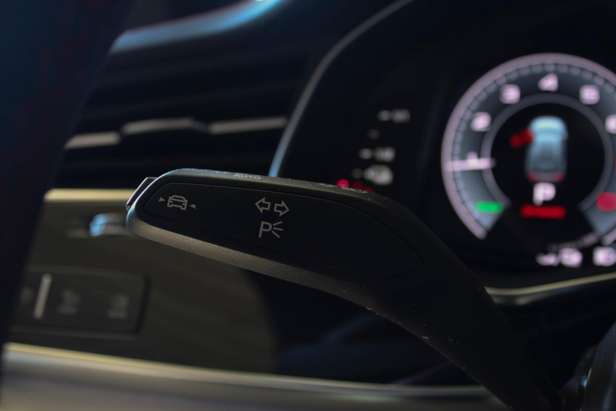 audi-q8-2024-hibrido-a-gasolina-2995cc