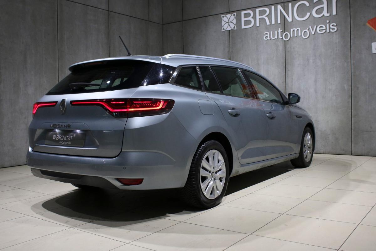 renault-megane-sport-tourer-2021-diesel-1461cc