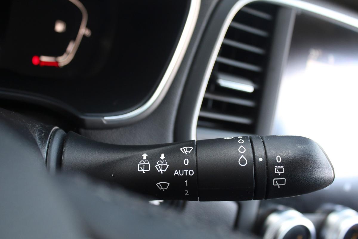 renault-megane-sport-tourer-2021-diesel-1461cc