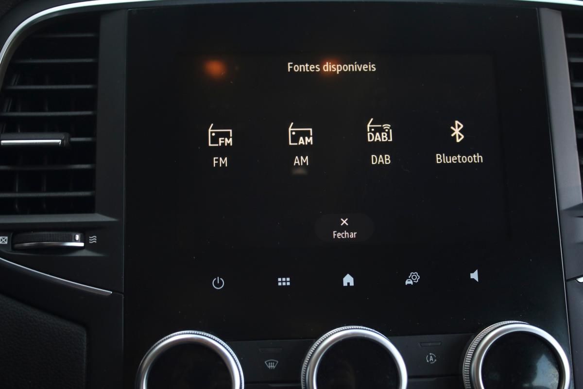 renault-megane-sport-tourer-2021-diesel-1461cc