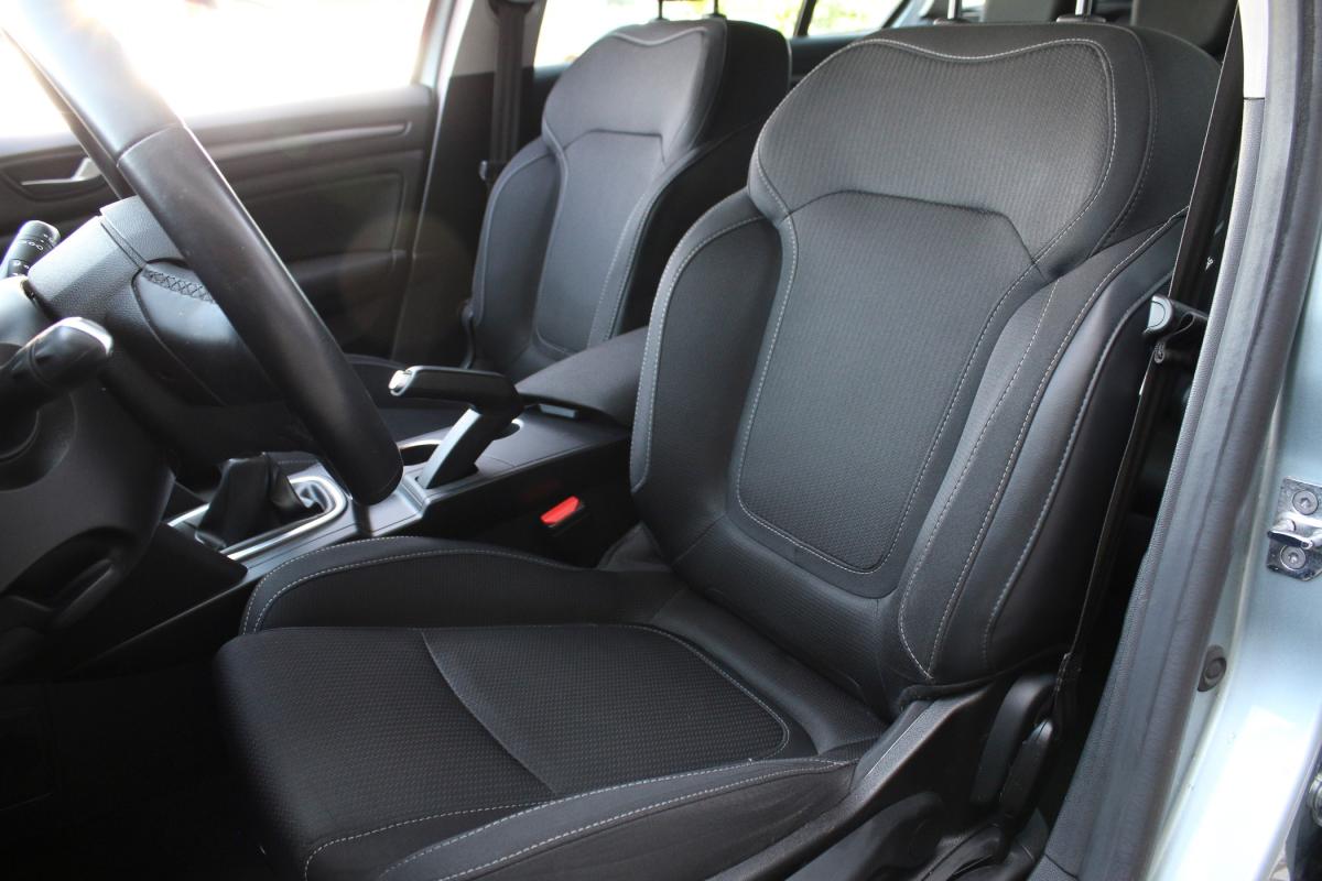 renault-megane-sport-tourer-2021-diesel-1461cc