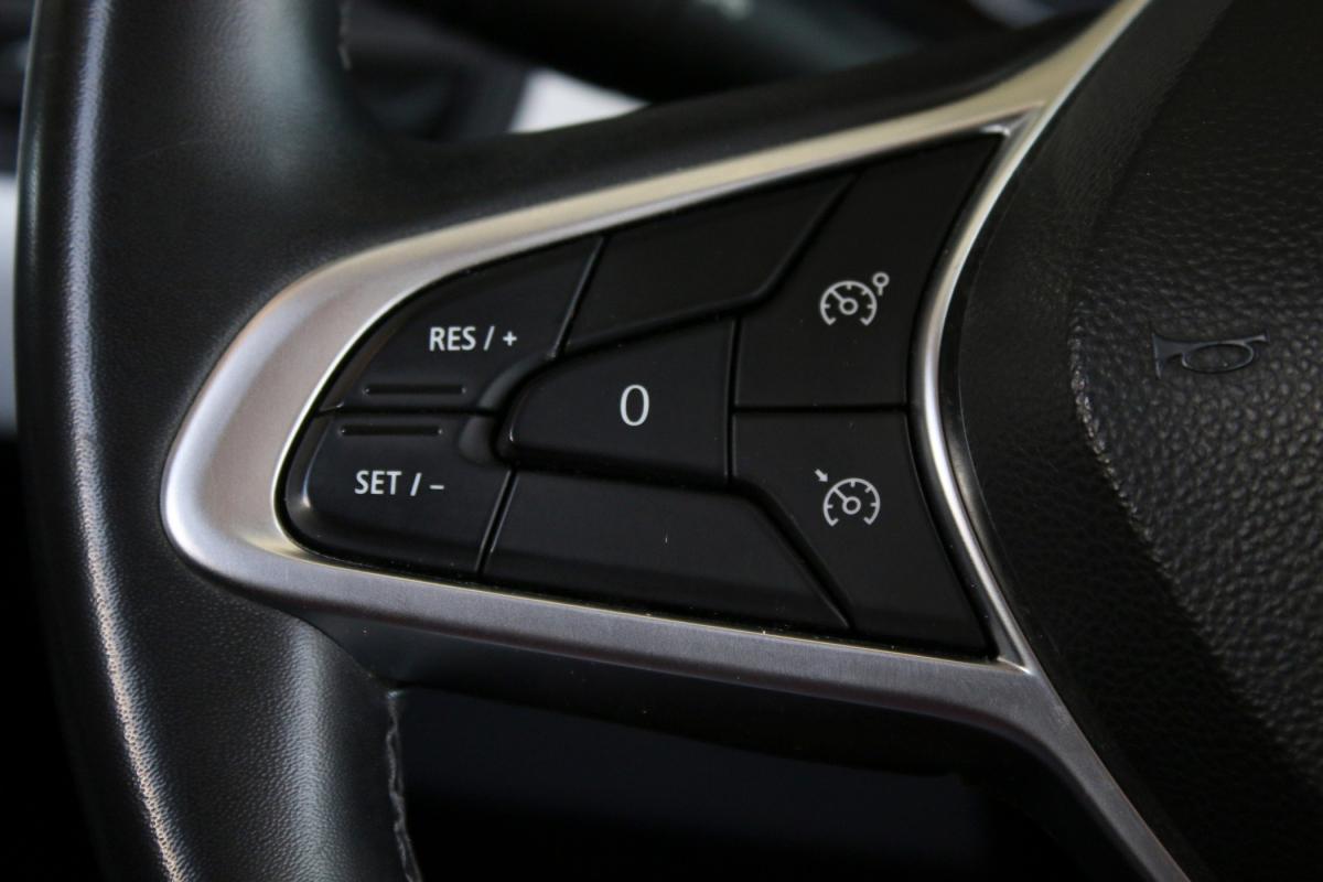 renault-clio-2023-gasolina-999cc