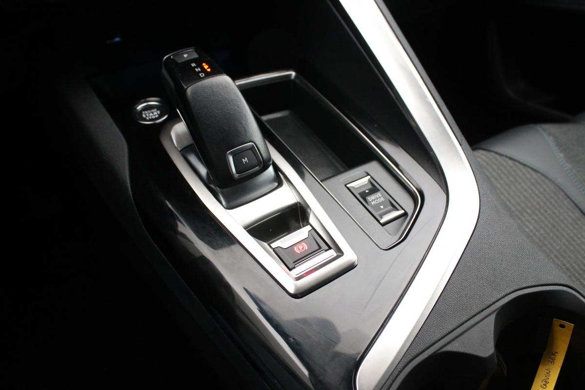 peugeot-3008-2022-gasolina-1199cc