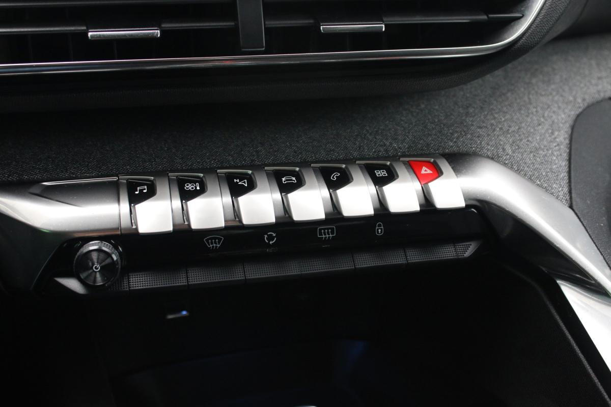 peugeot-3008-2022-gasolina-1199cc