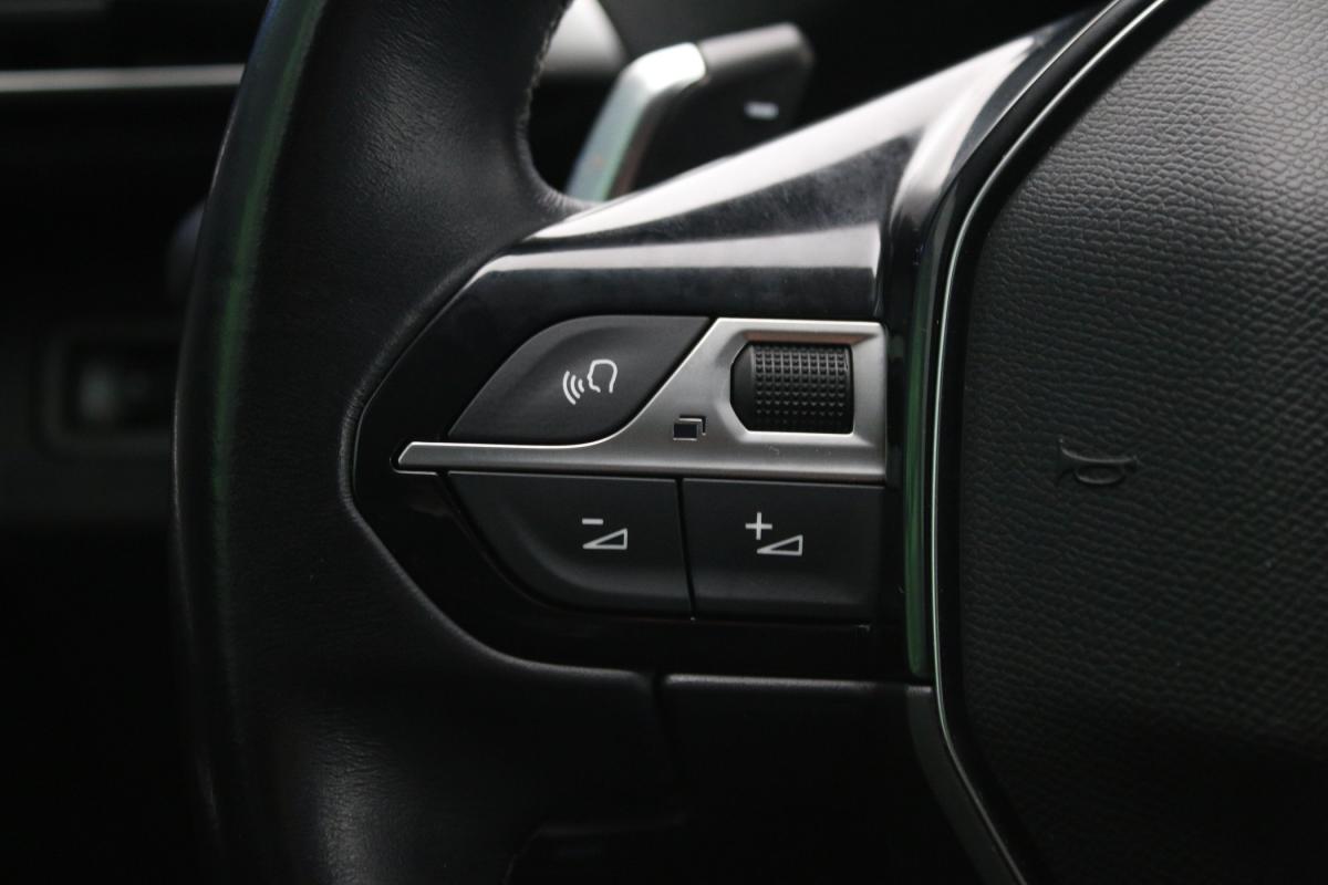 peugeot-3008-2022-gasolina-1199cc