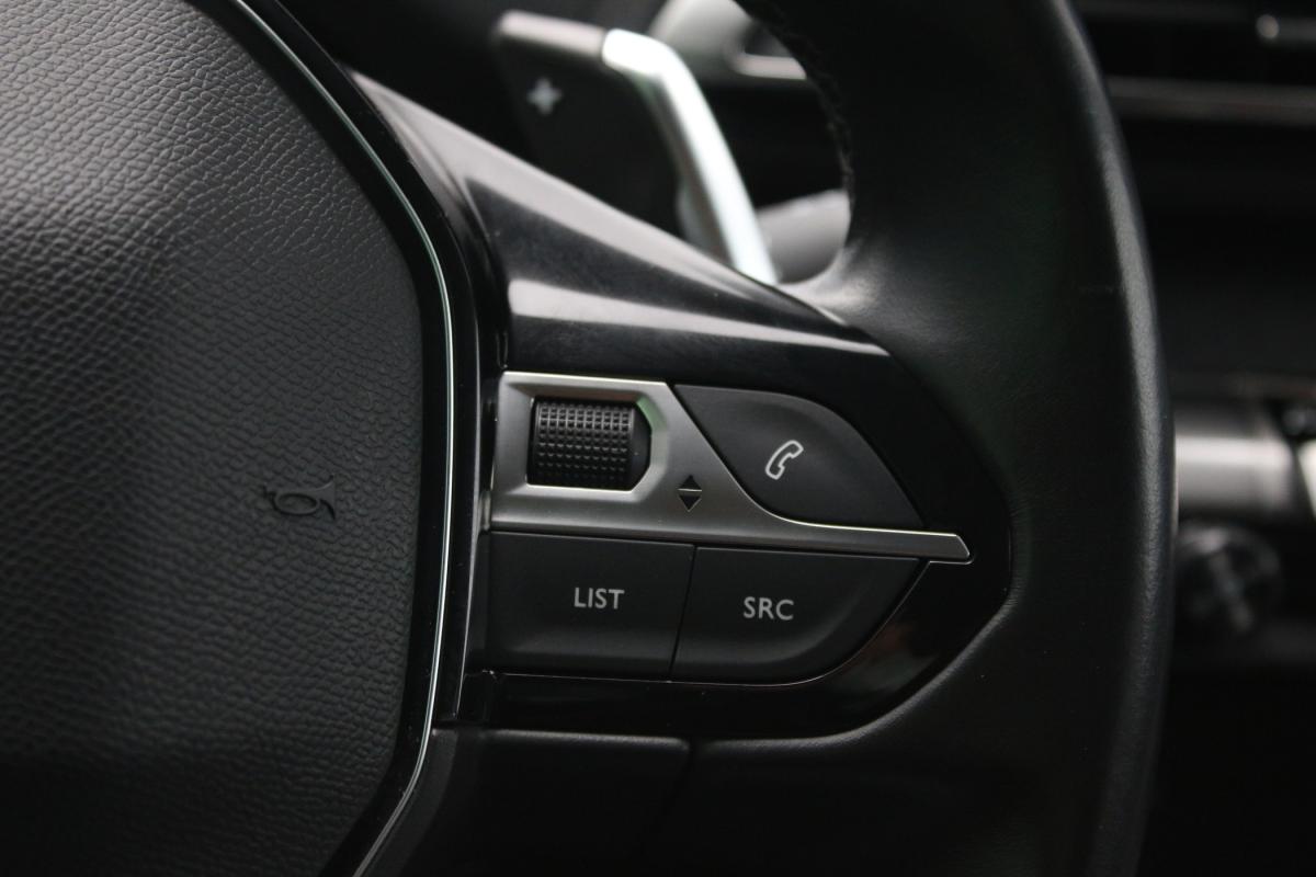 peugeot-3008-2022-gasolina-1199cc