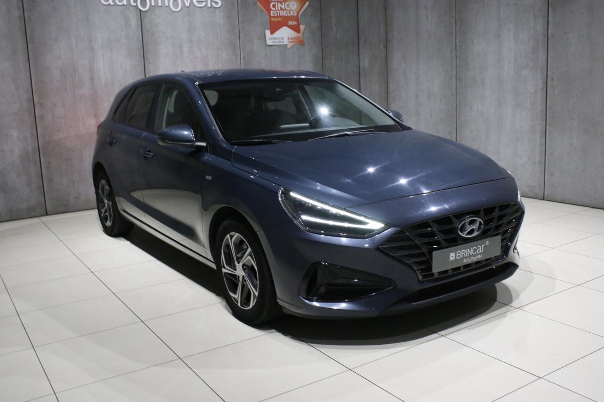 hyundai-i30-2023-gasolina-998cc
