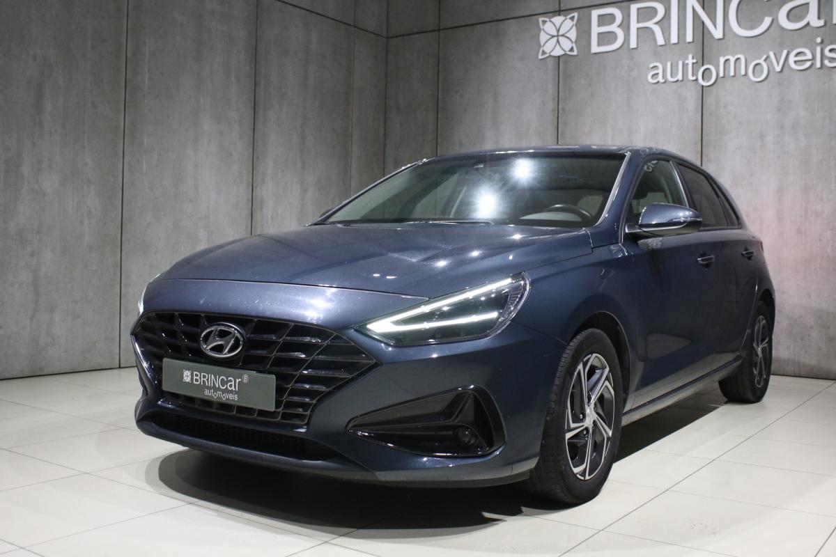hyundai-i30-2023-gasolina-998cc