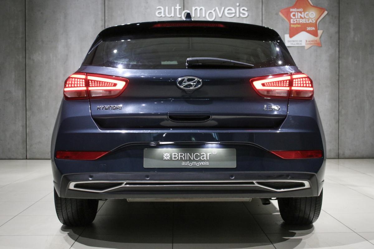 hyundai-i30-2023-gasolina-998cc