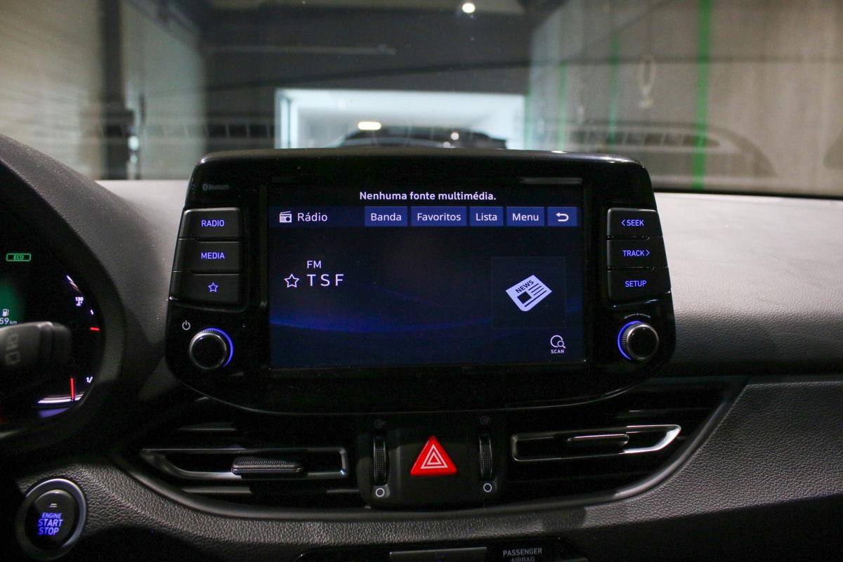 hyundai-i30-2023-gasolina-998cc
