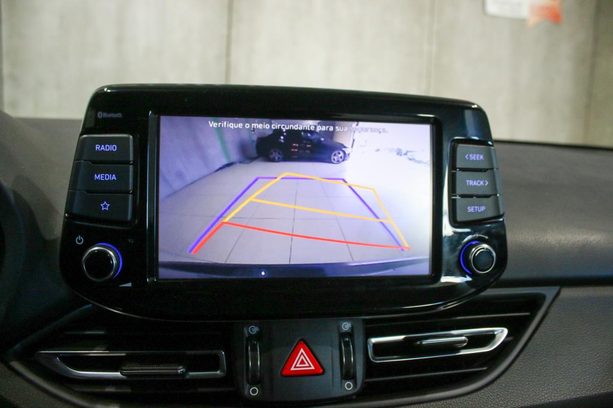 hyundai-i30-2023-gasolina-998cc