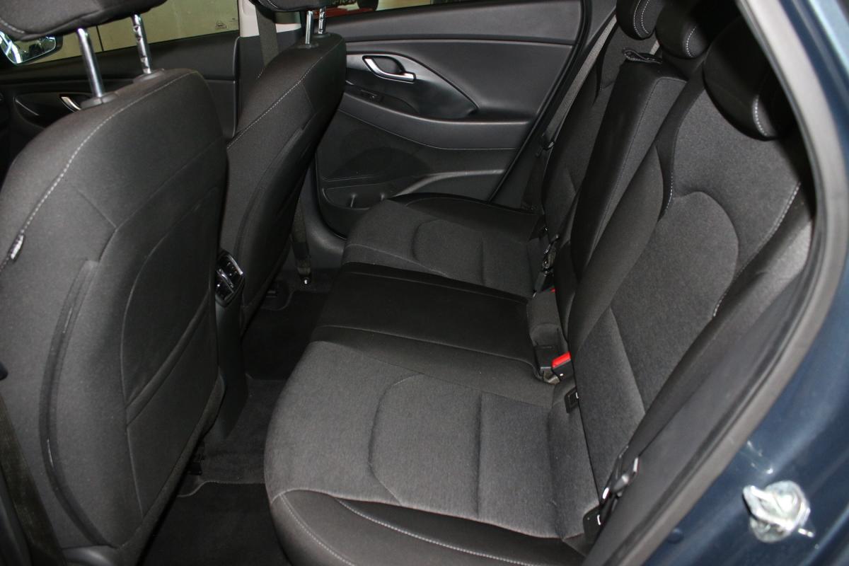hyundai-i30-2023-gasolina-998cc