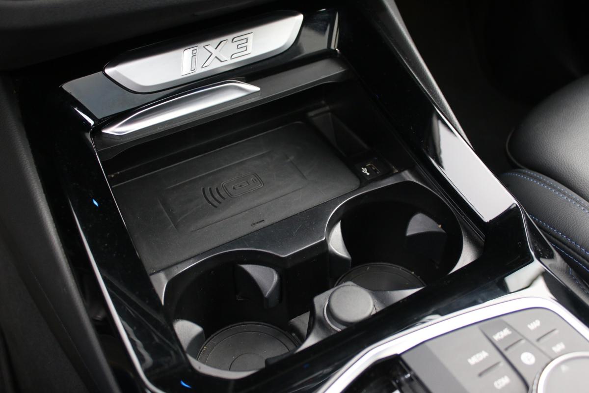 bmw-ix3-2023-eletrico-500cc