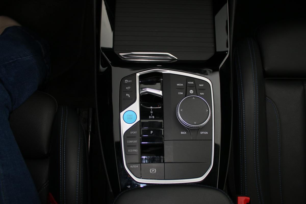bmw-ix3-2023-eletrico-500cc