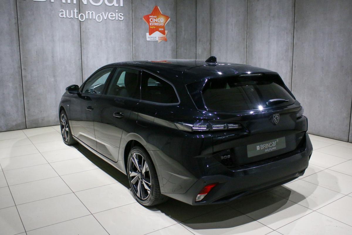 peugeot-308-sw-2022-hibrido-a-gasolina-1598cc
