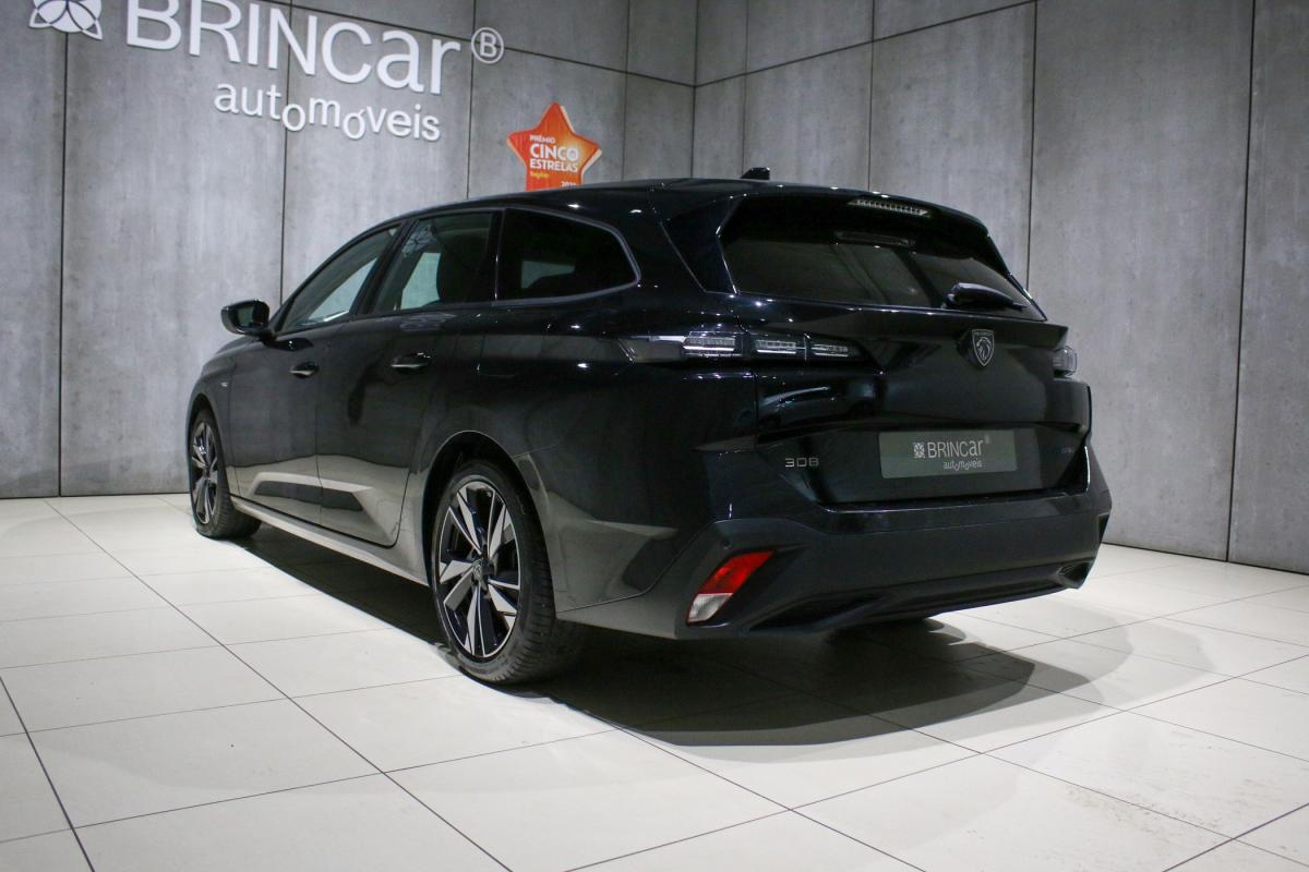 peugeot-308-sw-2022-hibrido-a-gasolina-1598cc
