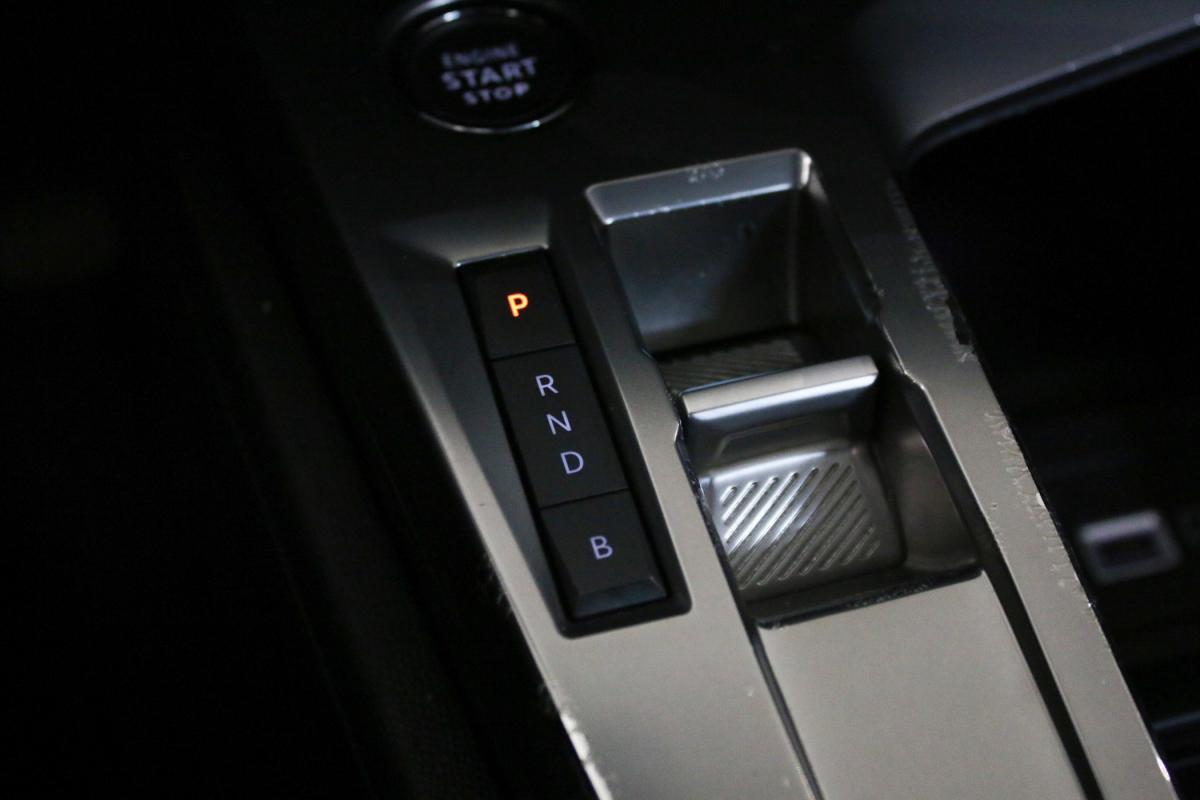 peugeot-308-sw-2022-hibrido-a-gasolina-1598cc