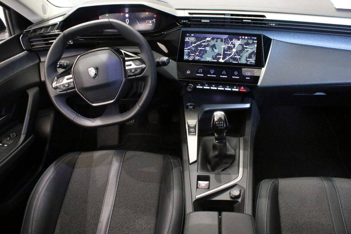 peugeot-308-2023-gasolina-1199cc