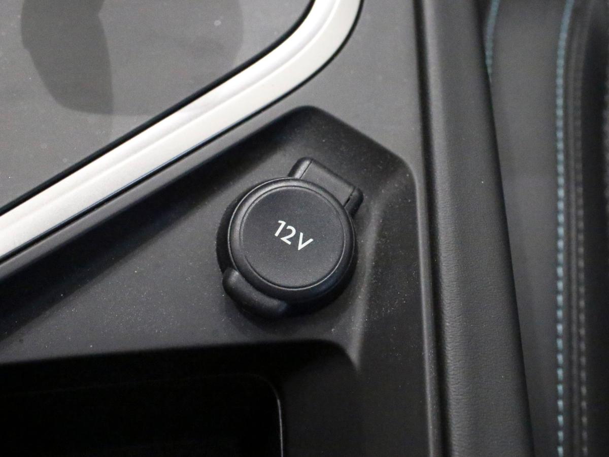 peugeot-308-2023-gasolina-1199cc