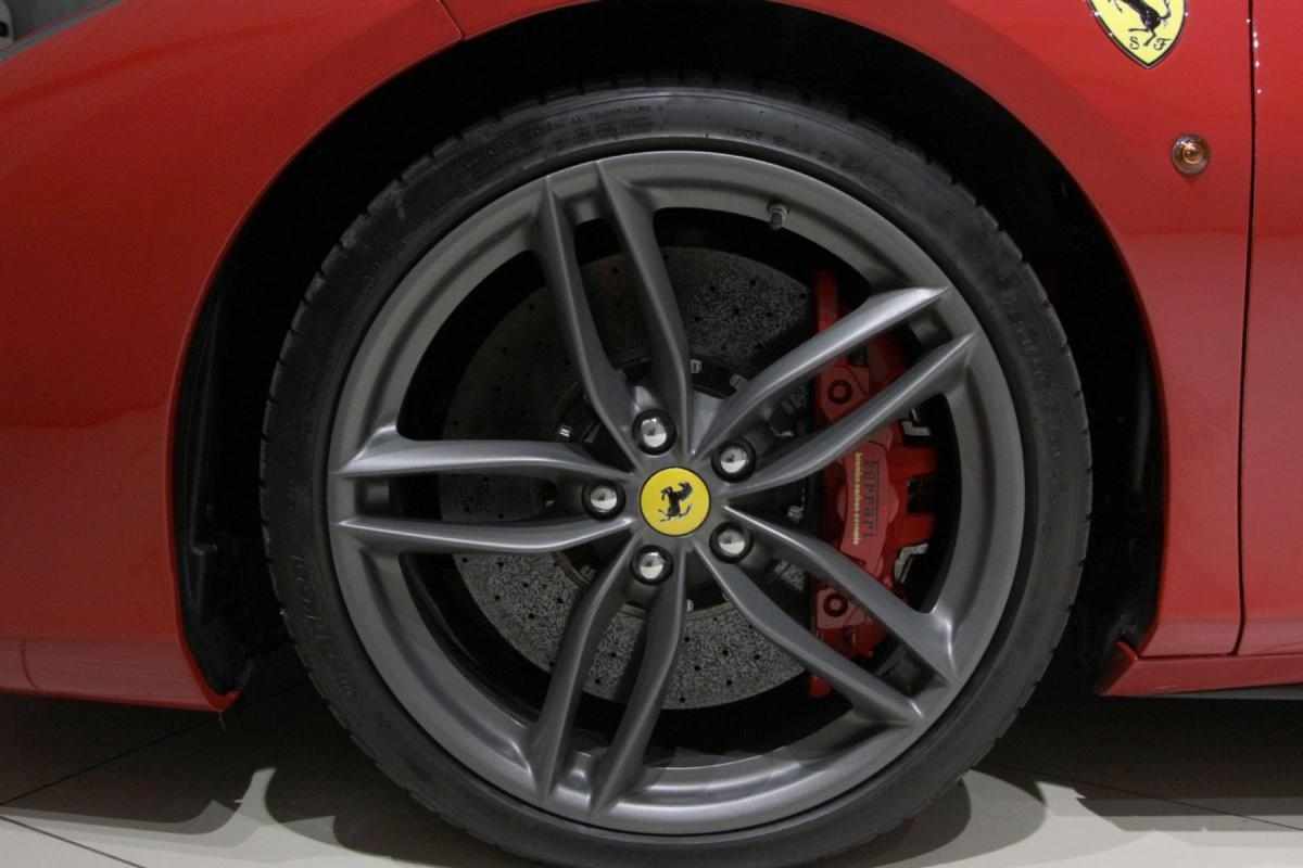 ferrari-488-gtb-2016-gasolina-3902cc