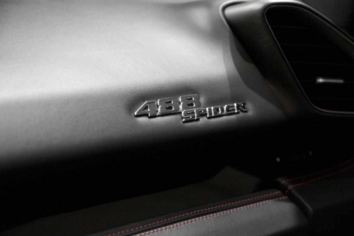 ferrari-488-gtb-2016-gasolina-3902cc