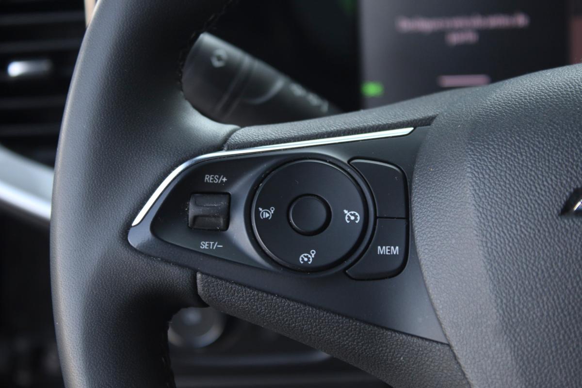 opel-mokka-2024-gasolina-1199cc