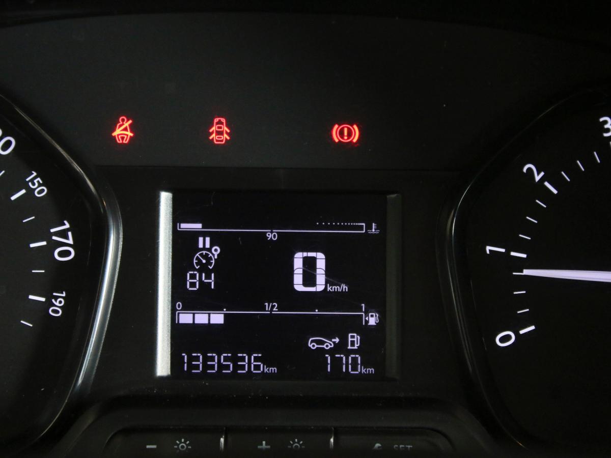 peugeot-expert-2019-diesel-1997cc