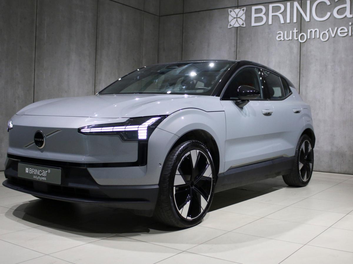 volvo-ex30-2024-eletrico-500cc