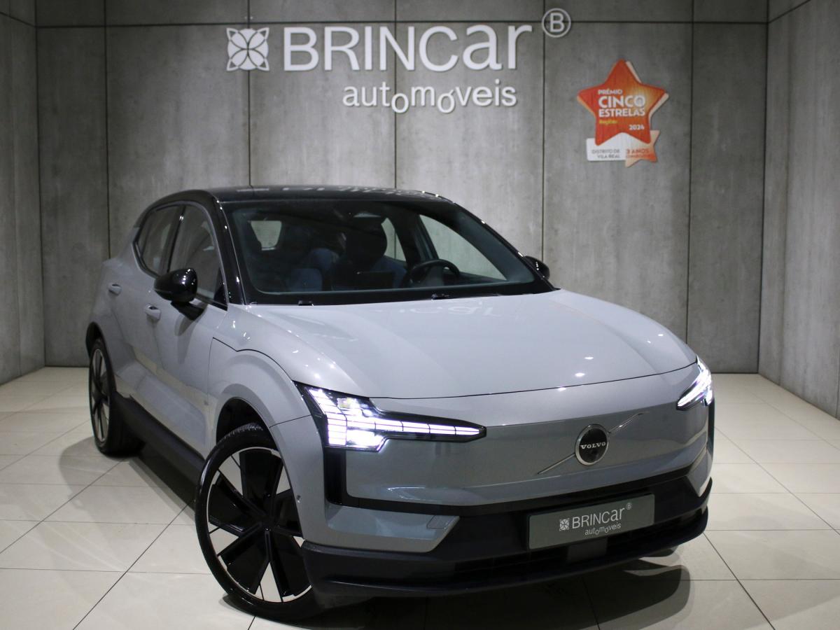volvo-ex30-2024-eletrico-500cc
